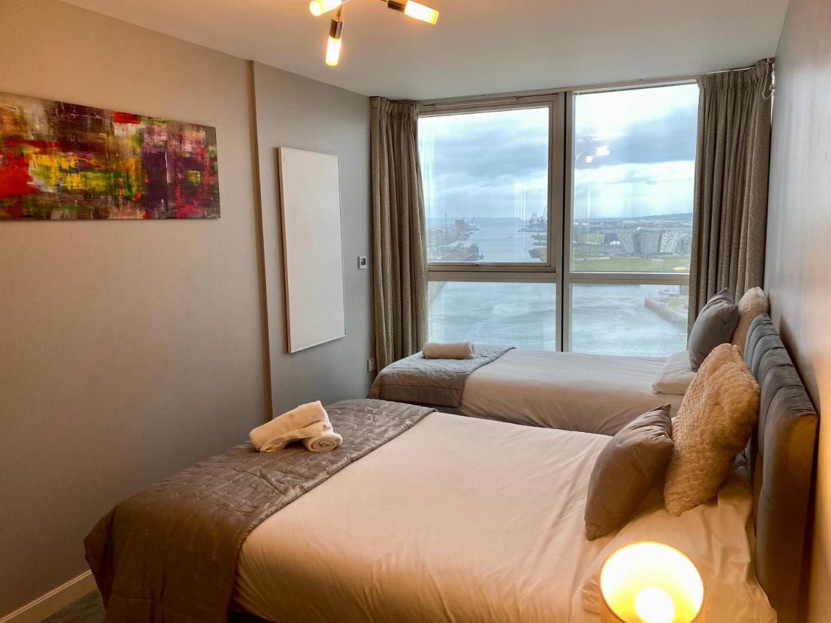 Titanic And Sea View Belfast 2 Bedroom Apartment City Centre Exterior photo